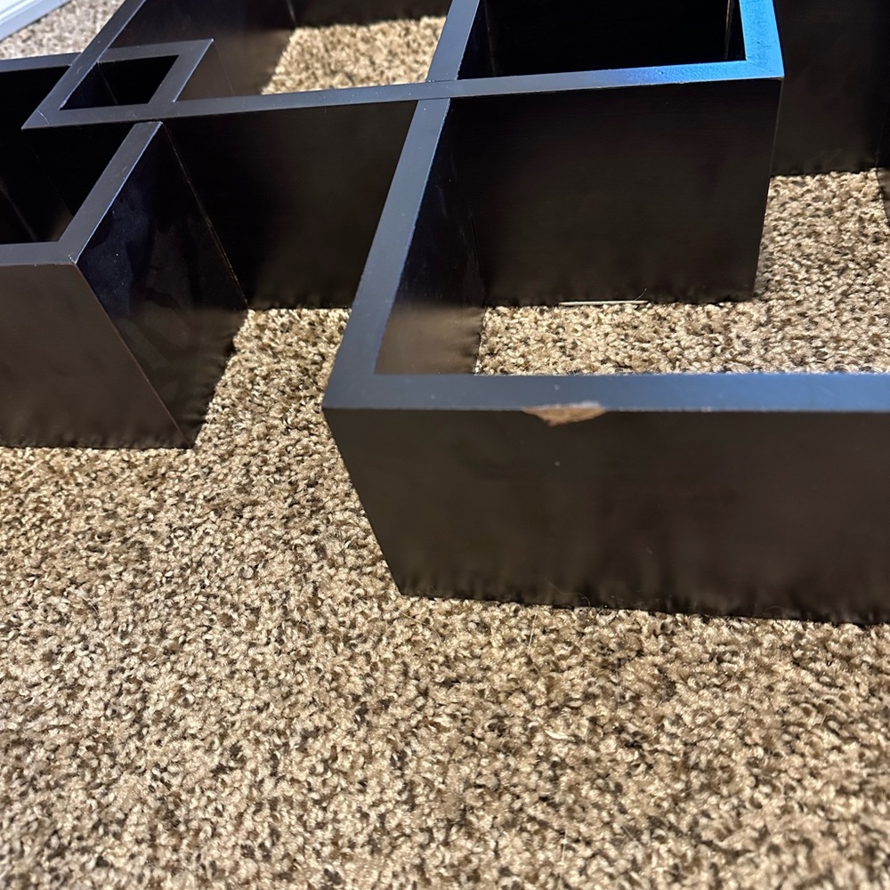 Interlocking Shelves - Picture 2 of 4